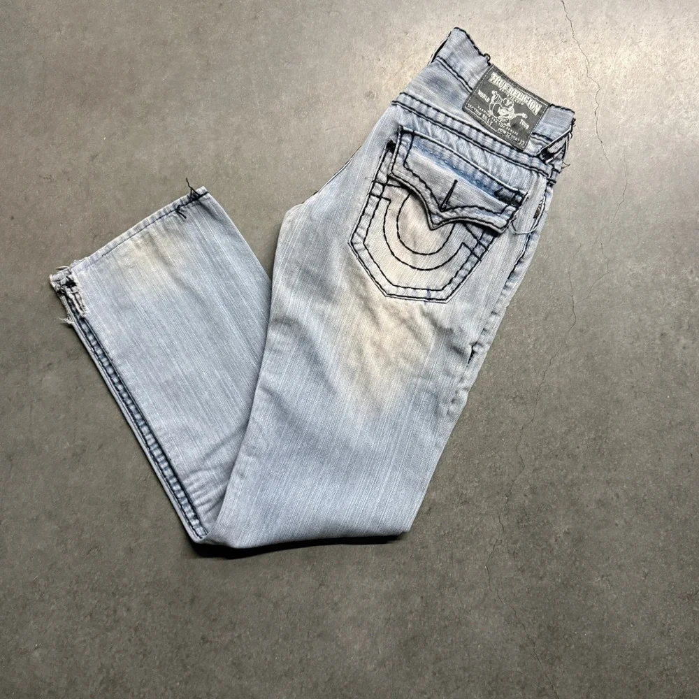True Religion Billy Super T Light Wash Straight Leg Jeans Mens 32 Thick Stitch